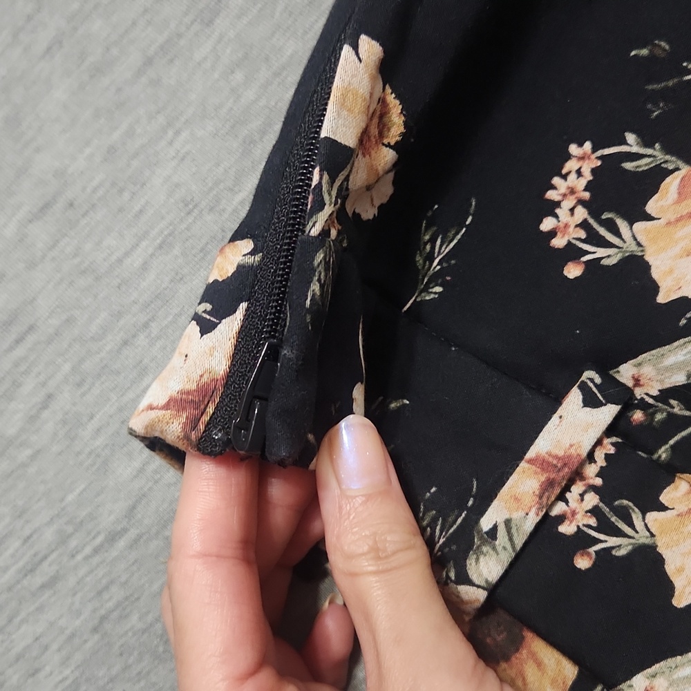 H&M Brand Floral High-Rise Straight-Leg Cigarette Pants Trousers - Picture 8 of 11